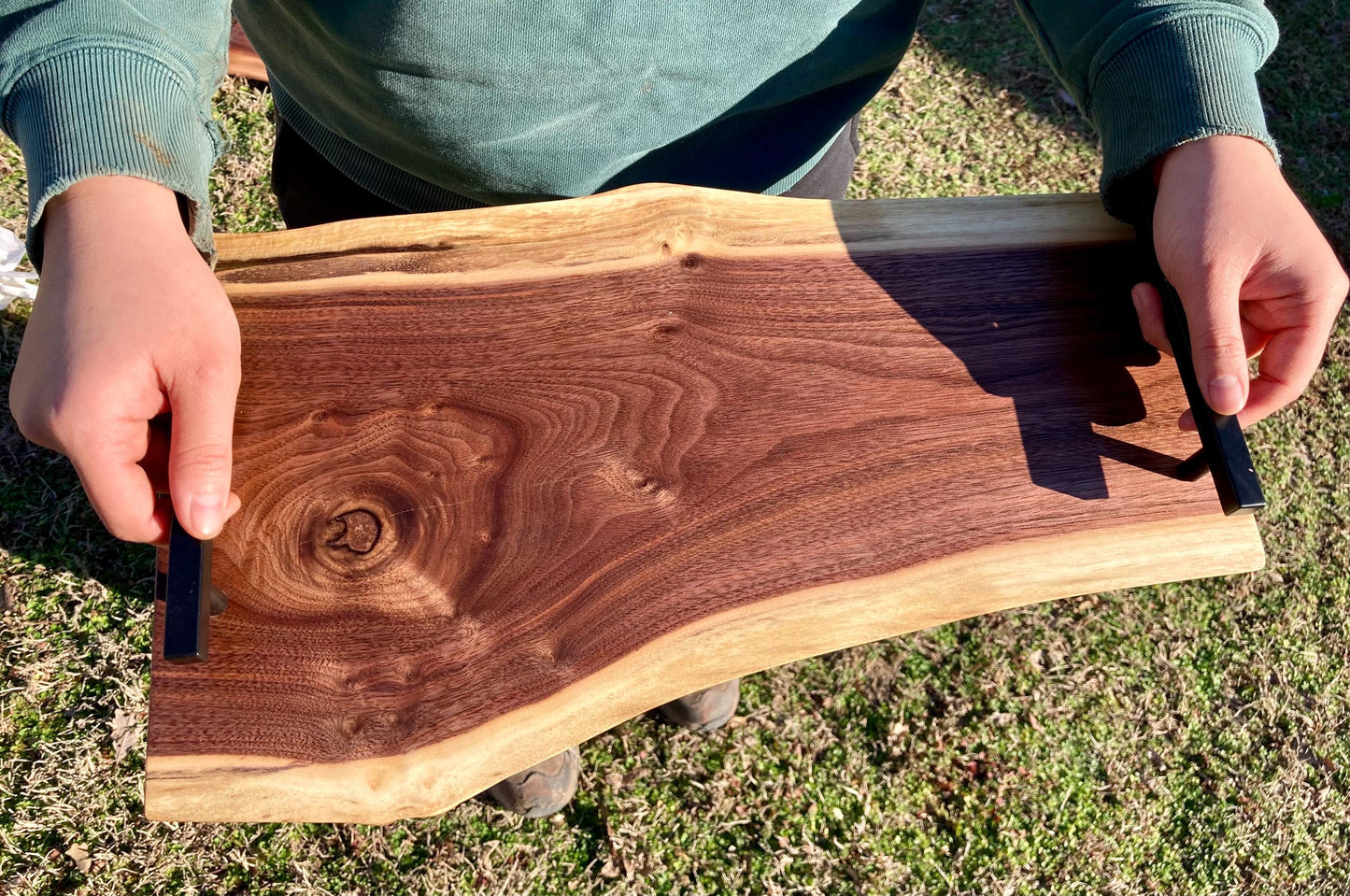 Black walnut live edge serving board / Actual image / ONLY ONE/ Charcuterie Board Live Edge | Hand Made Serving Tray | Cheese Platter Board