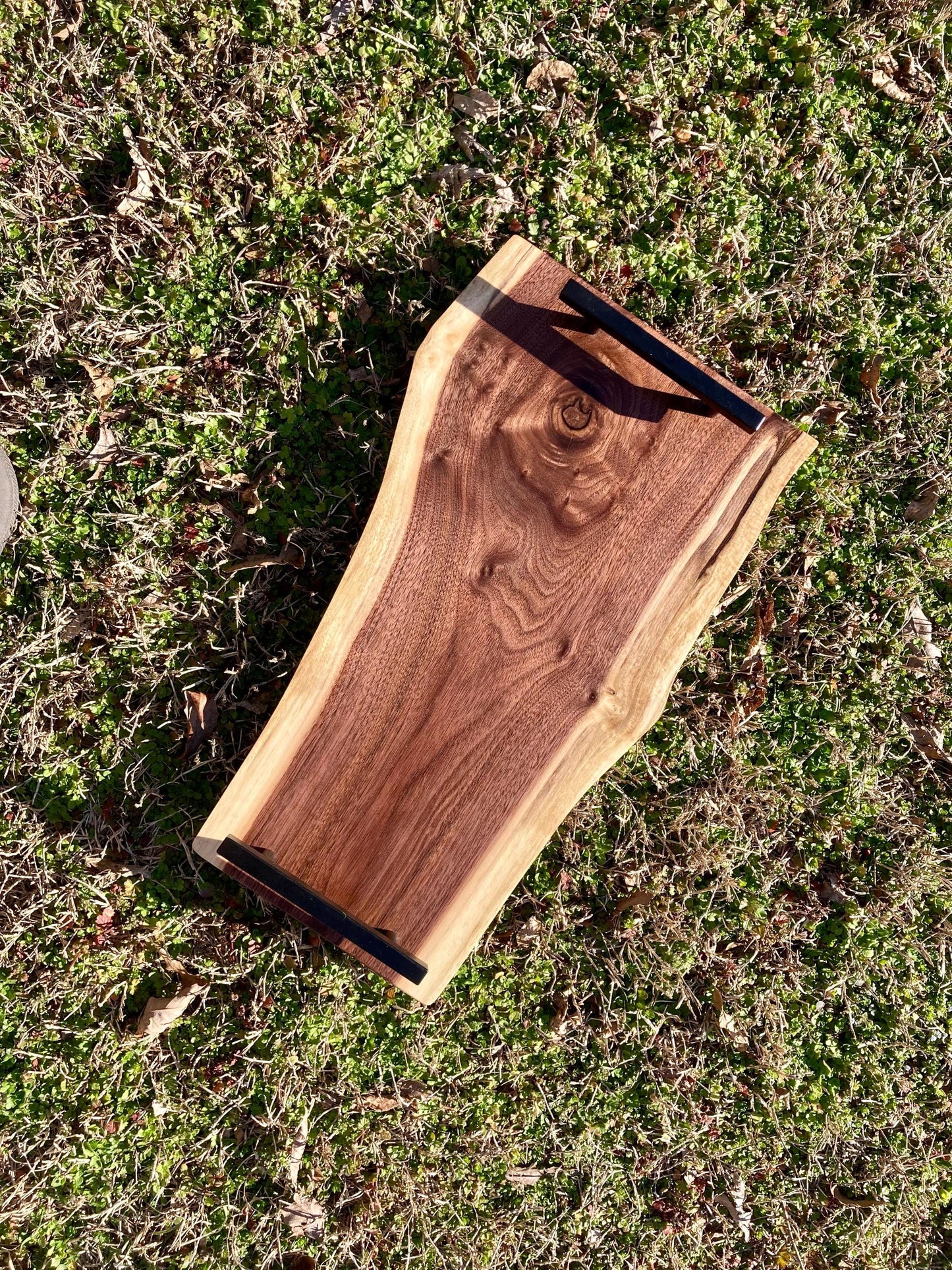 Black walnut live edge serving board / Actual image / ONLY ONE/ Charcuterie Board Live Edge | Hand Made Serving Tray | Cheese Platter Board