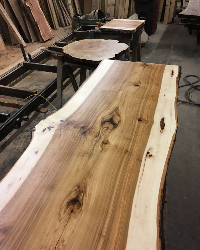 Hickory // Heavy-duty Modern Live edge Floating Shelf with a hidden metal bracket