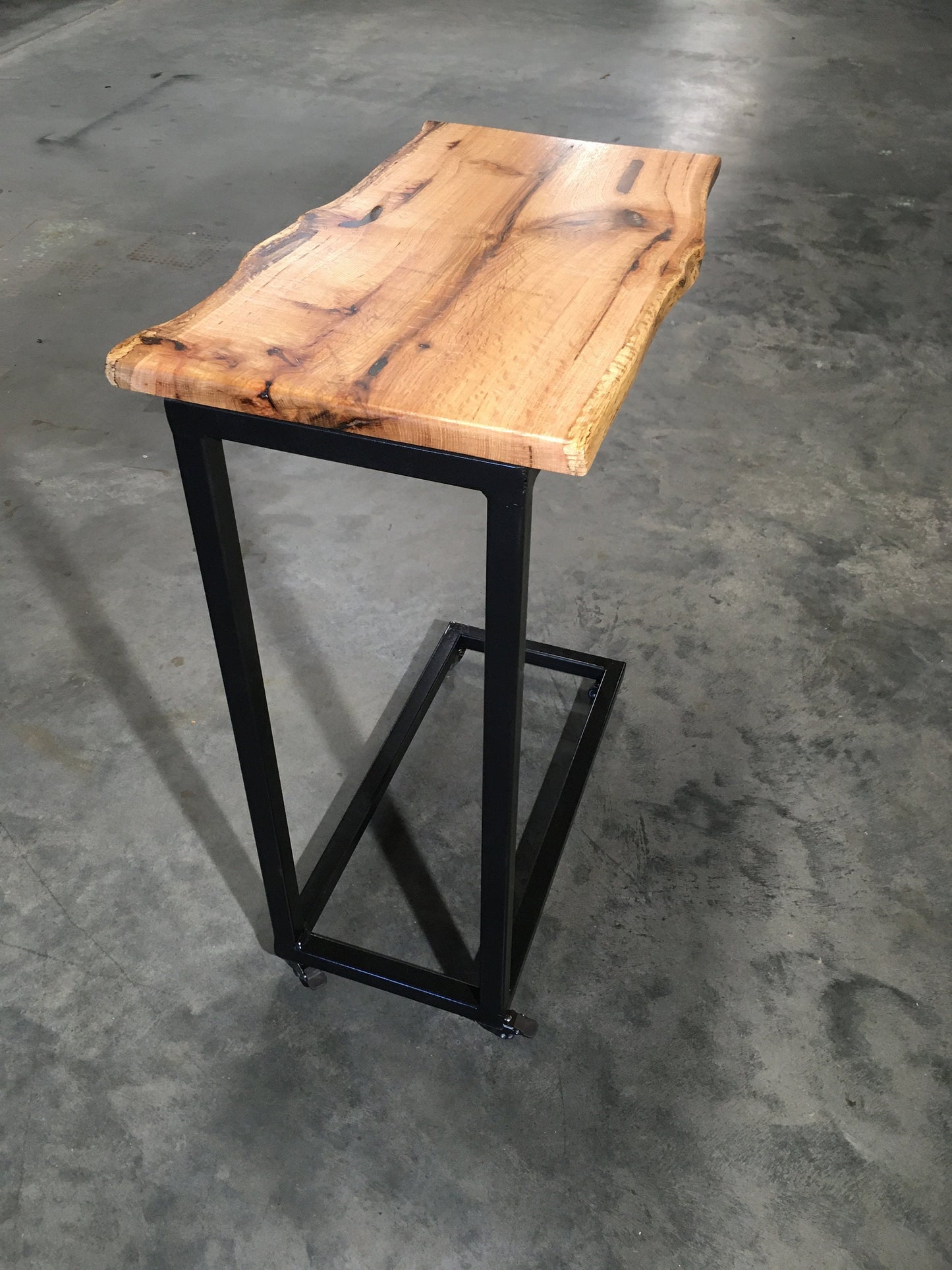Rustic Live edge C table with casters / End table / Side table / Solid wood / Laptop desk